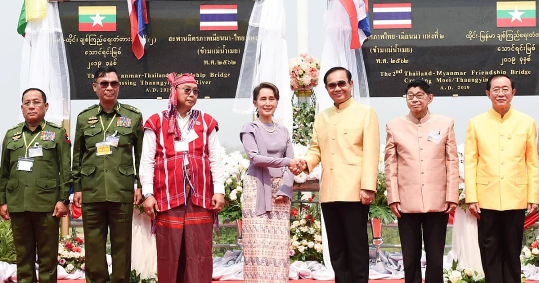 “บิ๊กตู่” จับมือ “อองซาน ซูจี” ฉลองสะพานมิตรภาพ แห่งที่ 2 พร้อมถกร่วมดับฝุ่นพิษ