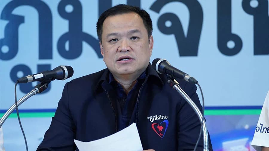 ถอดความในใจผ่านเฟซบุ๊ก “อนุทิน” อยากเป็น “วีรบุรุษ” ยืนยัน “ฟังเสียงคนที่เลือกเข้ามา”