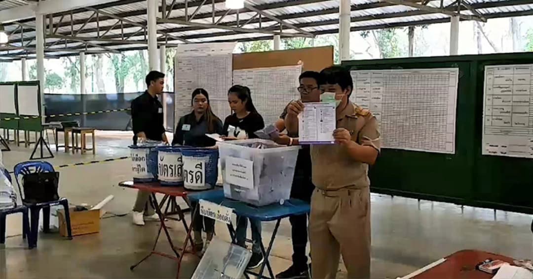 เชียงใหม่ ปิดหีบเลือกตั้ง เริ่มนับคะแนน 5 หน่วย มช. “อนาคตใหม่” นำโด่ง