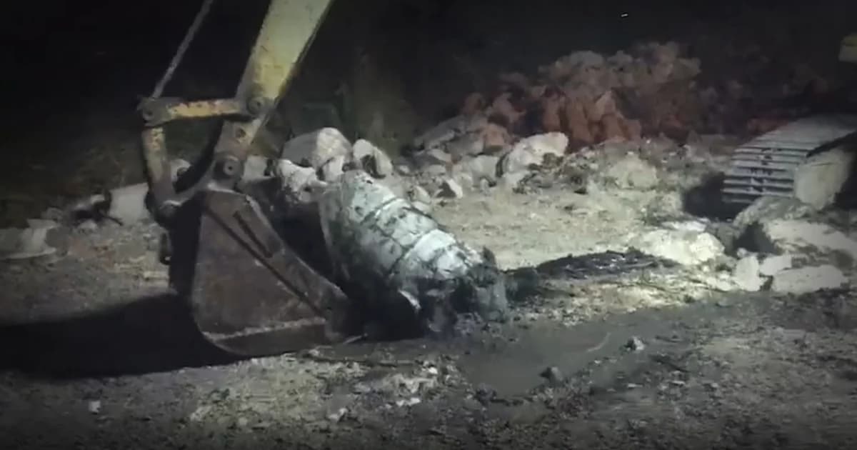 เปิดปม! ลูกจ้างร้านก่อสร้างโดนฆ่ายัดถัง-ฝังดินกลบ เหตุหึงหวง