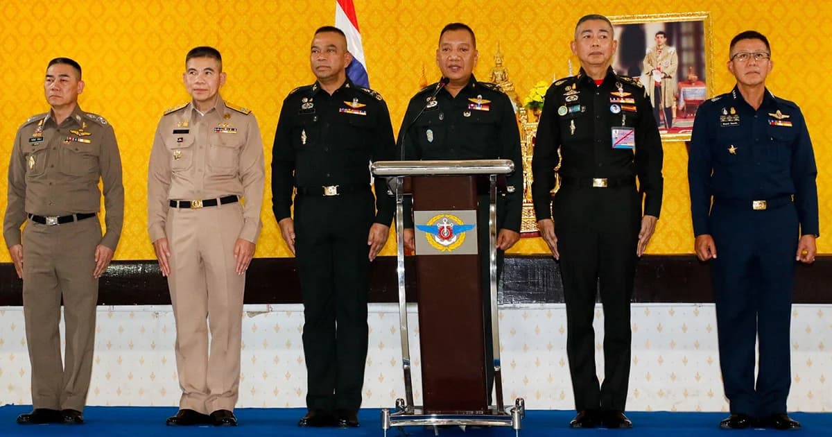 ผบ.เหล่าทัพ ย้ำจุดยืนทหารตำรวจพร้อมทำงานกับทุกรัฐบาล อย่าไปคิดว่าเลือกตั้งจะจบไม่ดี