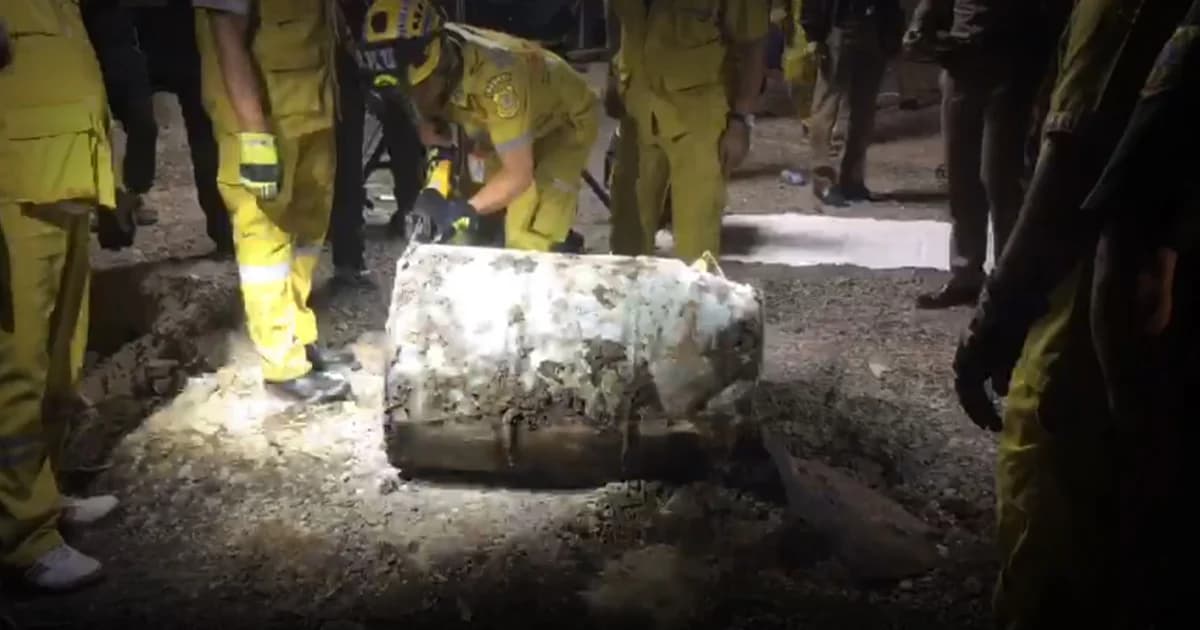 มอบตัวแล้ว! มือฆ่าลูกจ้างร้านก่อสร้างยัดถัง-ฝังดินกลบ