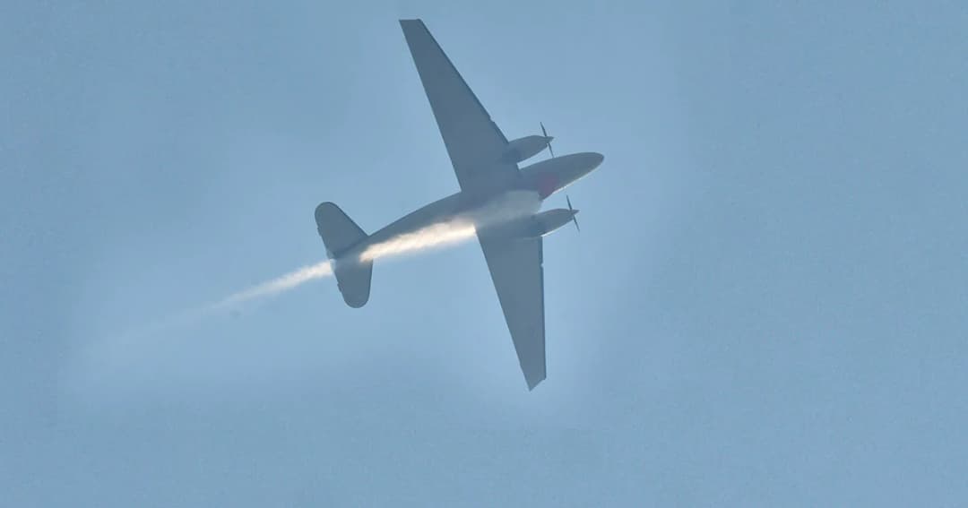 ทอ.บินโปรยละอองน้ำบรรเทาปัญหาฝุ่นภาคเหนือ