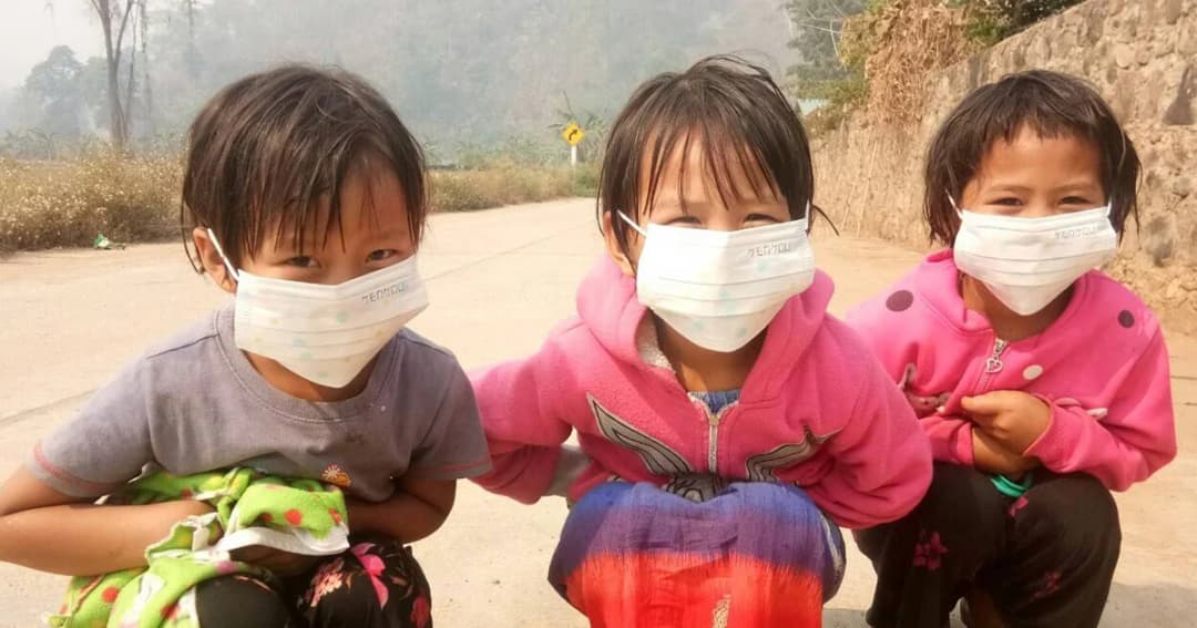 ชาวแม่ฮ่องสอนเร่งป้องกันตัวเองจากฝุ่นควันไฟป่า