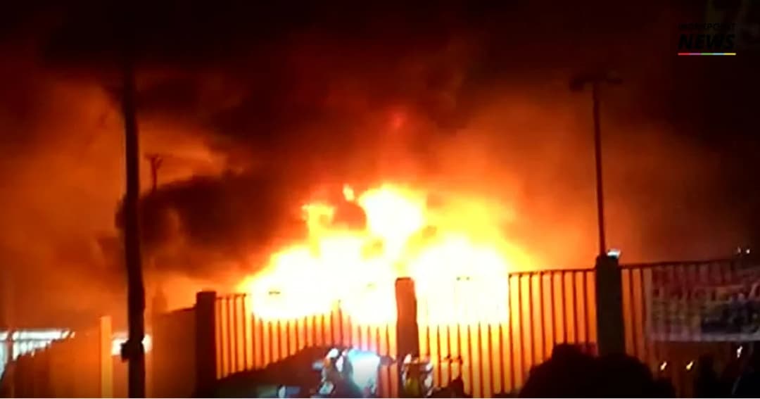 สลด! ไฟไหม้รถบัสกรุงลิมา หนีไม่ทันโดนไฟคลอก ดับ 20 เจ็บ 10 ราย