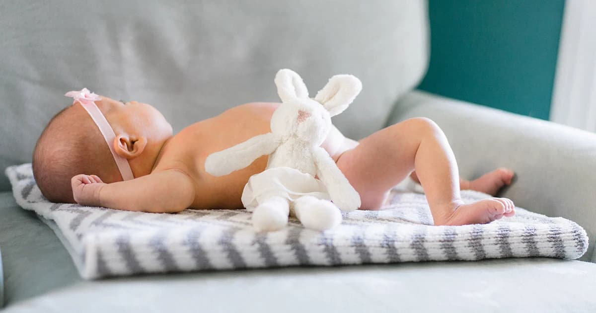 ภัยเงียบที่ควรรู้! ทารกอายุ 2- 4 เดือน เสี่ยงเป็นโรคไหลตาย