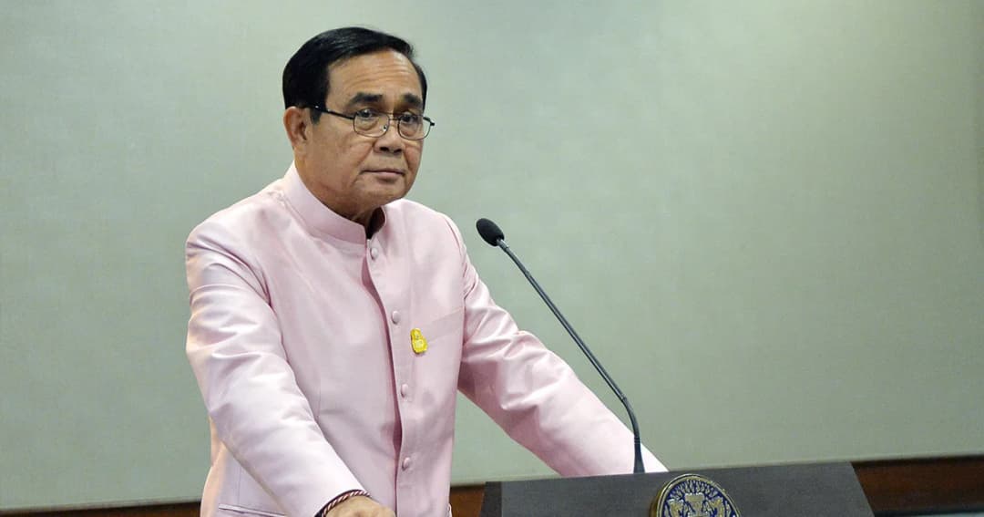 นายกฯ สั่งหาสาเหตุแฟลตดินแดงถล่ม พร้อมช่วยเหลือประชาชน