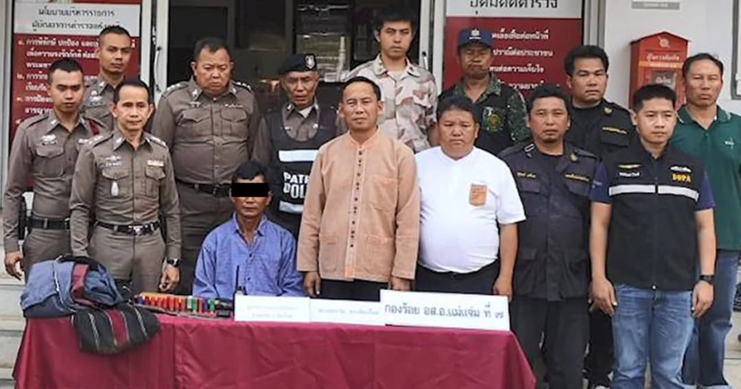 นายพราน ลักลอบเผาป่าล่าสัตว์ ที่แม่แจ่ม เข้ามอบตัว หลังถูก จนท.กดดันอย่างหนัก