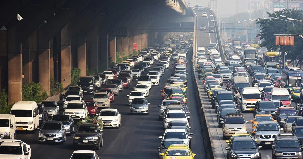 ตร.เร่งสร้างสำนึกวินัยจราจรช่วงเทศกาลสงรานต์