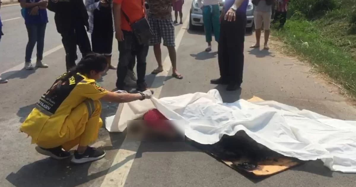 หนุ่มหนีจากบ้านไฟไหม้ ไฟติดซ้ำอีกรอบระหว่างส่งโรงพยาบาล