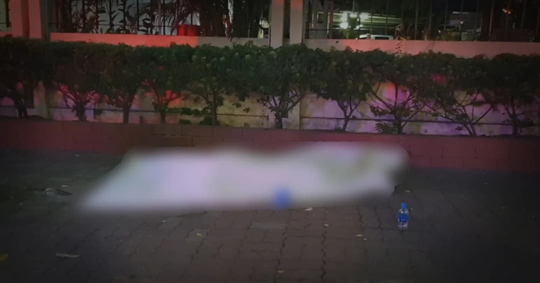 ระทึก! ยิงกันหน้าสภ.เมืองสมุทรสาคร ดับ 1 คาดปมหึงหวง-แค้นส่วนตัว