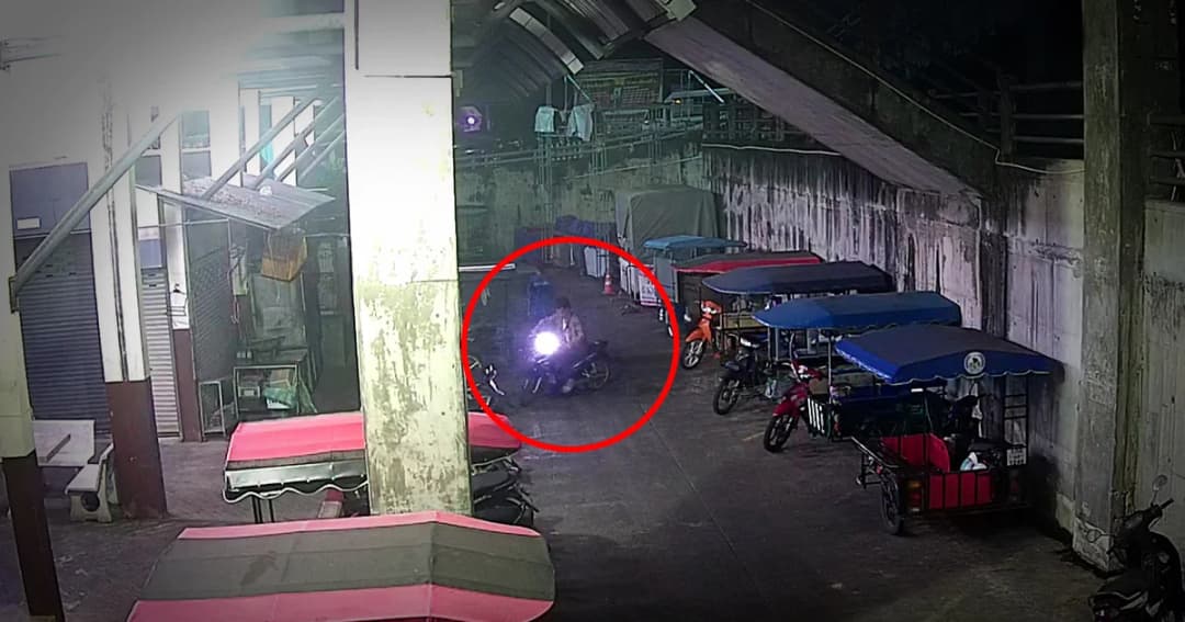 2 โจรแสบลักจยย.กลางลานจอดรถตลาดสด