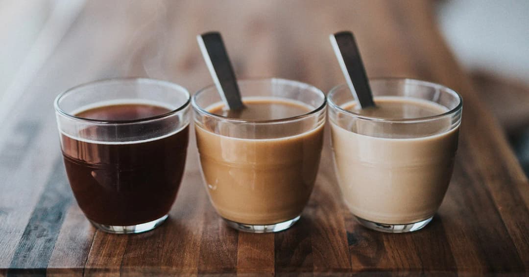 ขับรถไกลดื่มกาแฟมากไปเสี่ยงอันตราย หัวใจเต้นเร็ว มือสั่น ใจสั่น