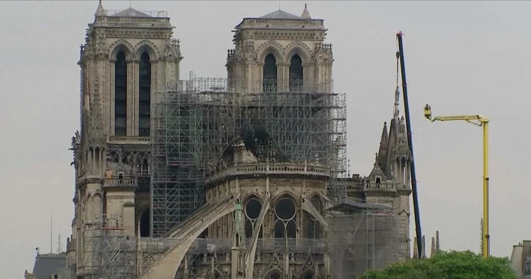 ยอดบริจาคบูรณะ ‘มหาวิหารนอเทรอดาม’ เกิน 25,000 ล้านบาท