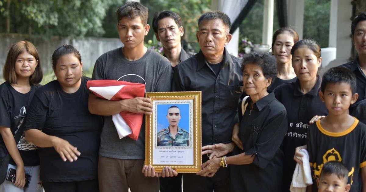 เลื่อนยศ-จัดพิธีสมเกียรติ ทหารเสียชีวิตระงับเหตุวัยรุ่นหนองคายตีกัน