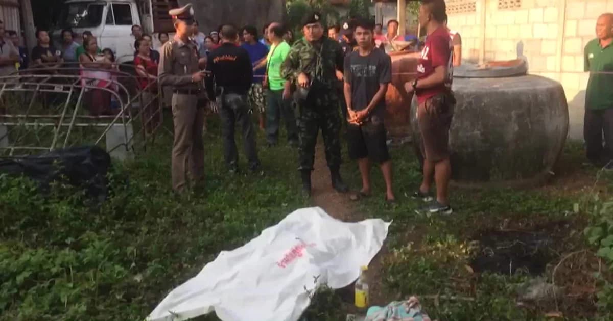 น้องชายแท้ๆ ใช้ขวดน้ำปลาตีหัวพี่ชายดับ หลังฉุนที่พี่ชายมาตีแขนก่อน