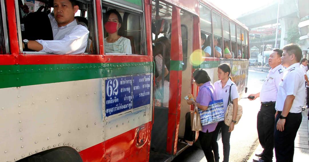 ดีเดย์ 22 เม.ย.นี้ ปรับขึ้นค่าโดยสารรถเมล์ ลุ้นศาลปกครองนัดไต่สวนคุ้มครองด่วน