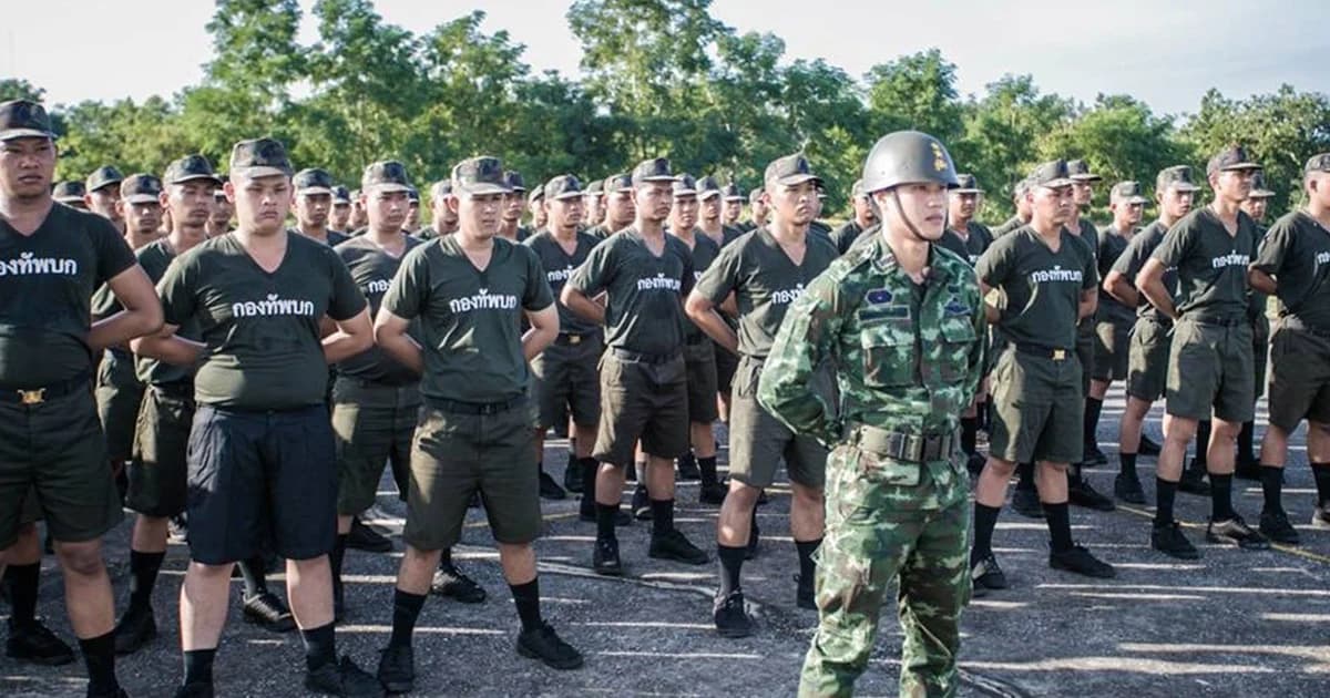 “บิ๊กป้อม” กำชับทุกเหล่าทัพ ดูแลเฝ้าระวังการฝึกทหาร-ตำรวจ ร้อนจัดเสี่ยงโรคฮีทสโตรก