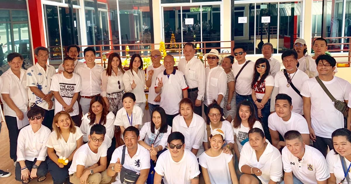 หม่ำ นำทีมบวงสรวงเปิดกล้อง ภาพยนตร์เรื่อง The Protect บอดี้การ์ดหน้าหัก