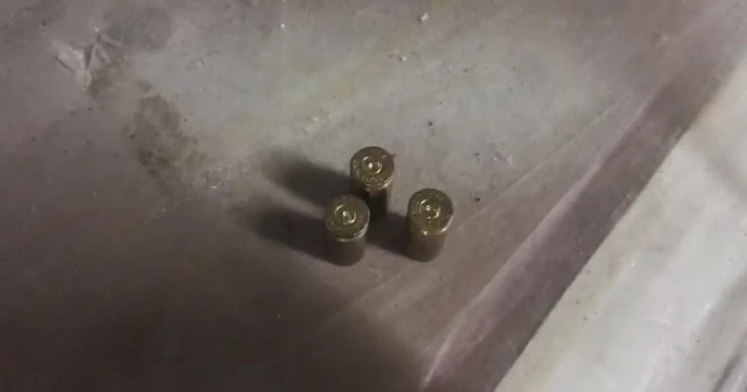 ทวงหนี้โหด! กระหน่ำยิง 6 นัด ลูกหนี้แกล้งตายรอดหวุดหวิด