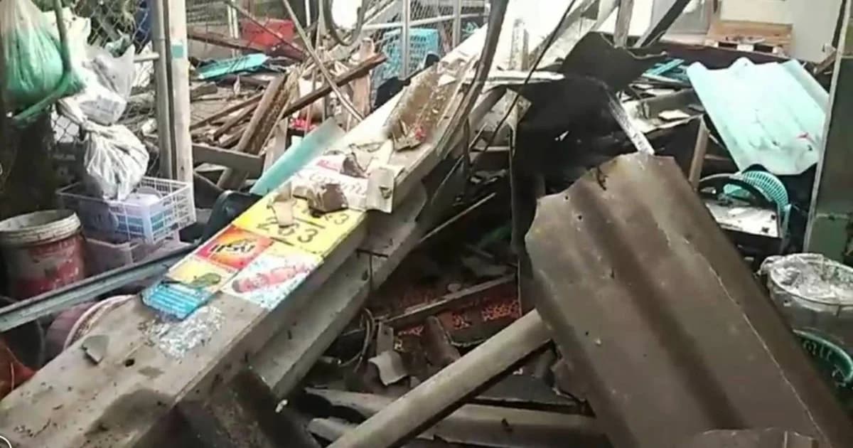 พายุถล่มนครนายก เสาไฟฟ้าล้มนับ 100 ต้น