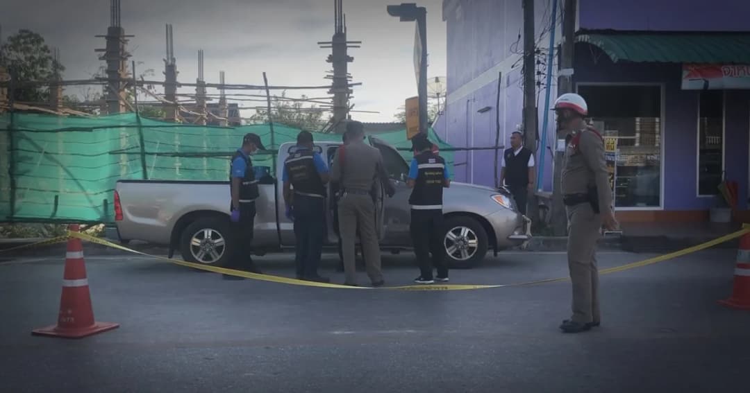 บุกยิงอดีตสารวัตรกำนันดับคารถ กลางตลาดควนเนียง จ.สงขลา