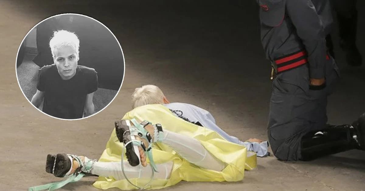 นายแบบบราซิล เดินล้มหน้าคว่ำบนรันเวย์ ดับ!