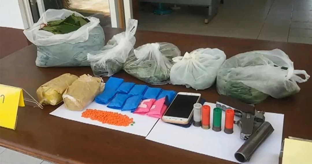 รวบ หนุ่มขี่ จยย.ขนยาบ้า 6 พันเม็ด ใส่ตะกร้าหน้า จยย. ก่อนพาไปจับเพื่อนต่อ