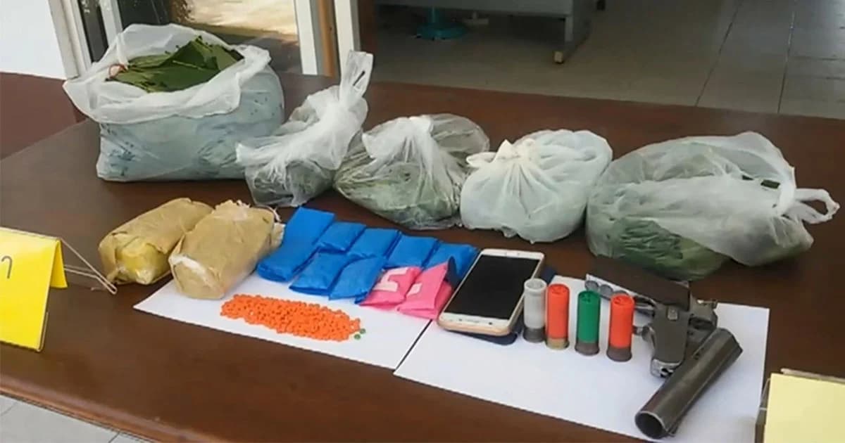 รวบ หนุ่มขี่ จยย.ขนยาบ้า 6 พันเม็ด ใส่ตะกร้าหน้า จยย. ก่อนพาไปจับเพื่อนต่อ