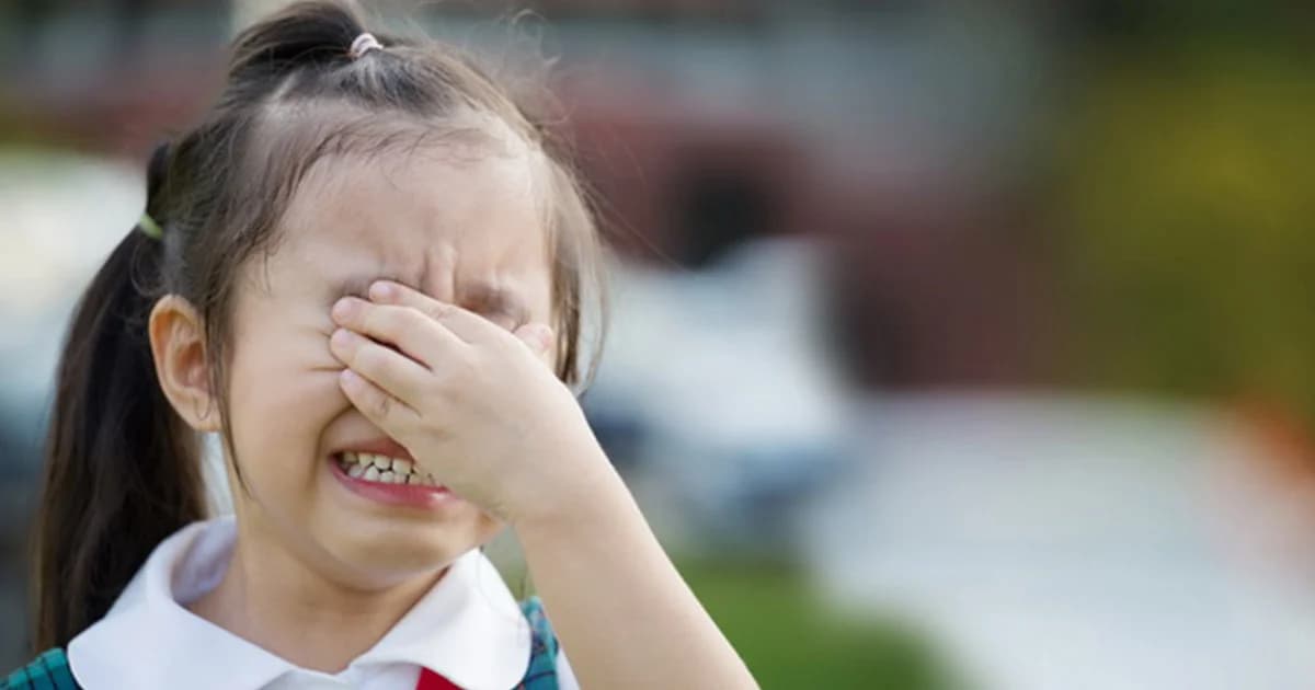 5 วิธี รับมือลูกน้อยไม่อยากไปโรงเรียน