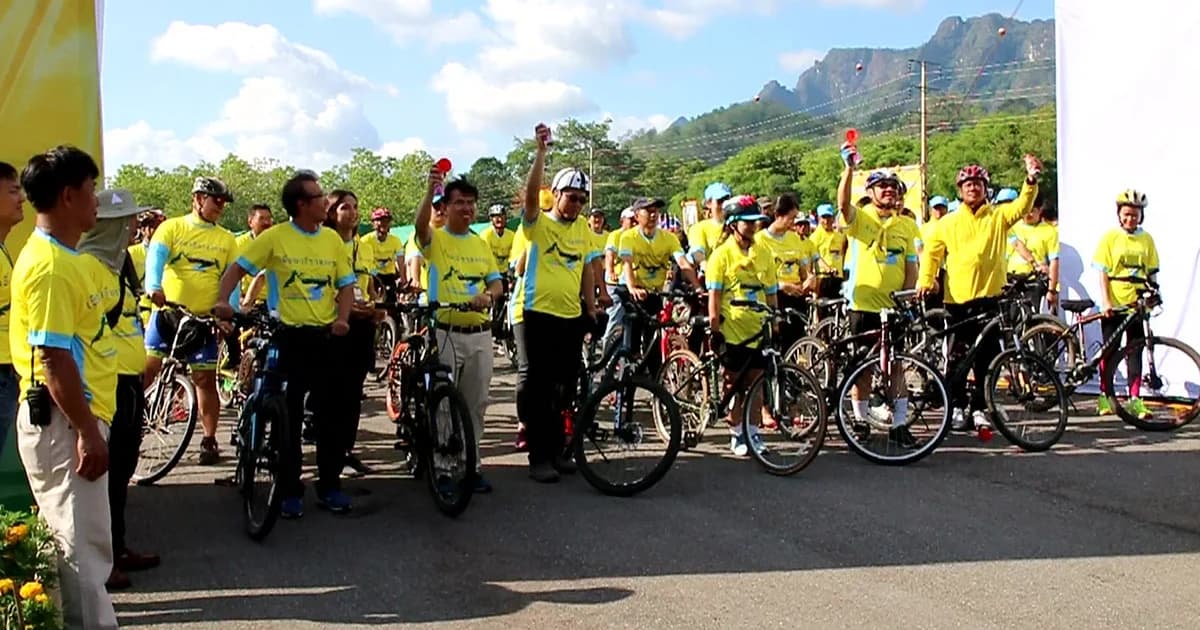 เขื่อนวชิราลงกรณจัดกิจกรรม ปั่นจักรยานเพื่อสุขภาพและปลูกต้นไม้เฉลิมพระเกียรติรัชกาลที่ 10