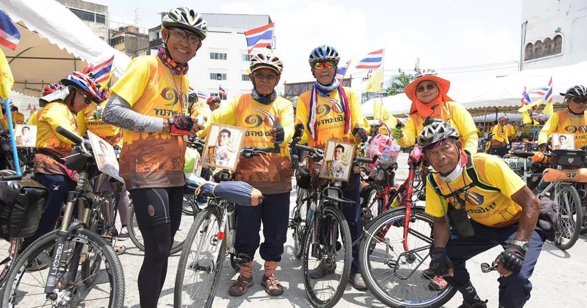 ผู้พิการทางสายตาร่วมปั่น 4 ภาค เทิดไท้องค์ราชัน