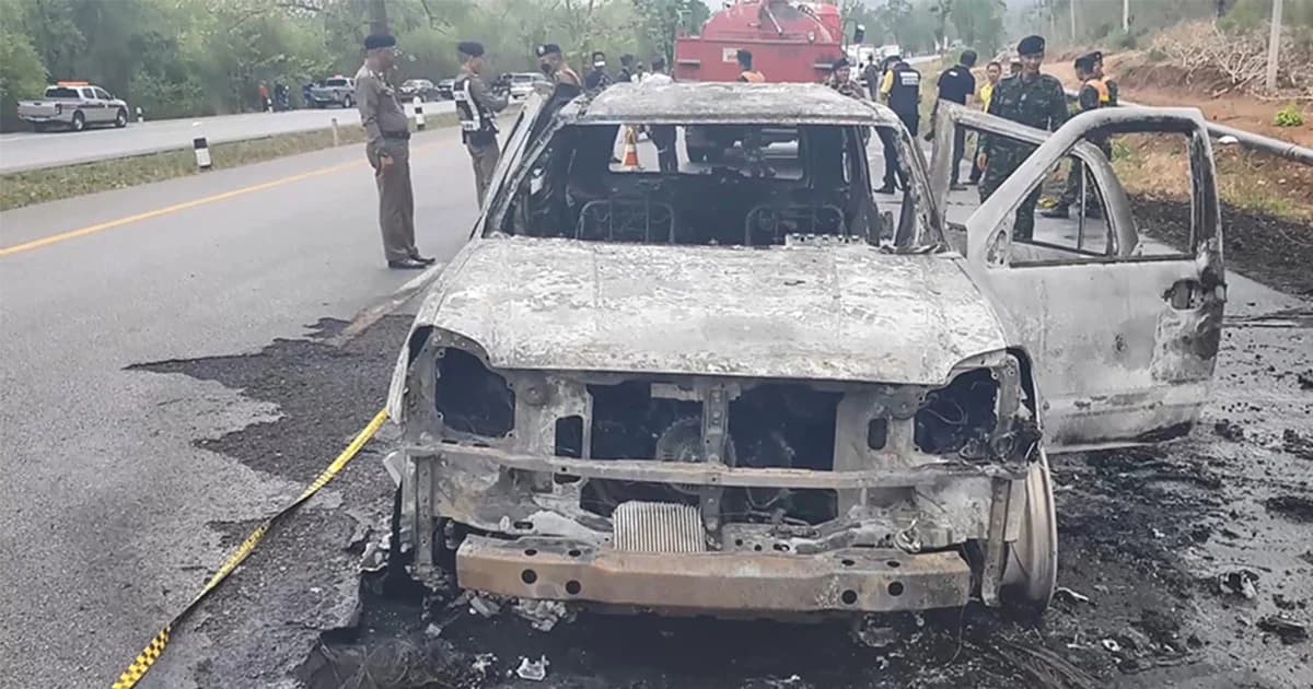 เผารถ พร้อมยาบ้ากว่าล้านเม็ด หนีเข้าป่า ! ตร.รวบภรรยา เร่งไล่ล่าสามี