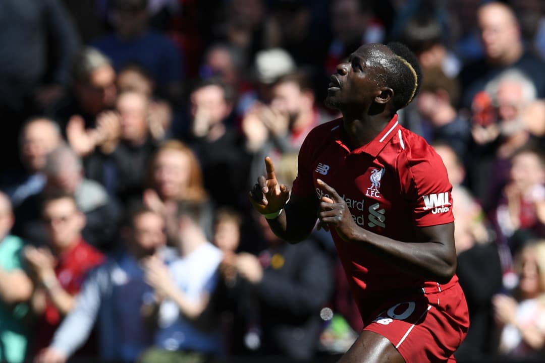 ฟุตบอล | แฟน “วูล์ฟส์” แกล้งแฟน “หงส์แดง” ส่งข่าวปลอมในสนามว่าไบรท์ตันตีเสมอ ทำดีใจเก้อ