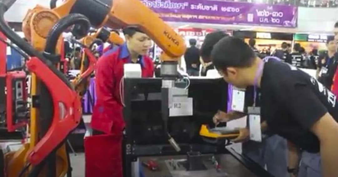 กองทุนเพื่อความเสมอภาคทางการศึกษา มอบทุนนักเรียนยากจน 2,107 คน สนับสนุนเรียนต่อสายอาชีพชั้นสูง