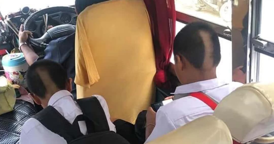 ควรให้เด็กตัดผมตามใจหรือไม่ กรณีศึกษากรุงเทพคริสเตียนวิทยาลัย