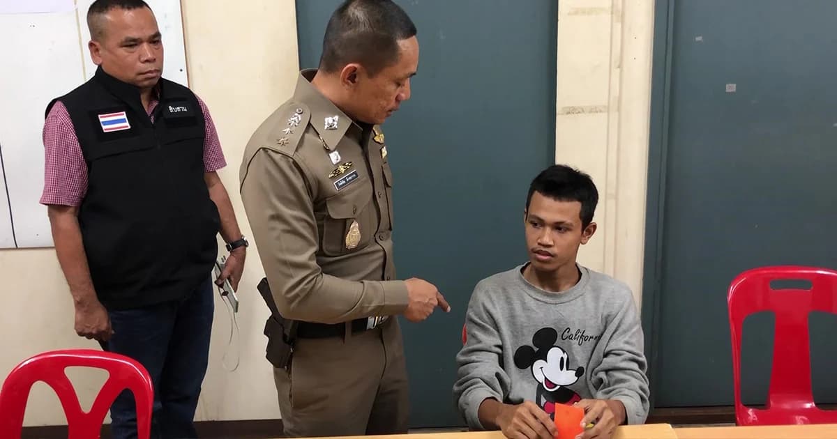 “ไผ่ขาแง๊น” เข้ามอบตัวหลังด่าแม่-ขู่วางระเบิดตร.