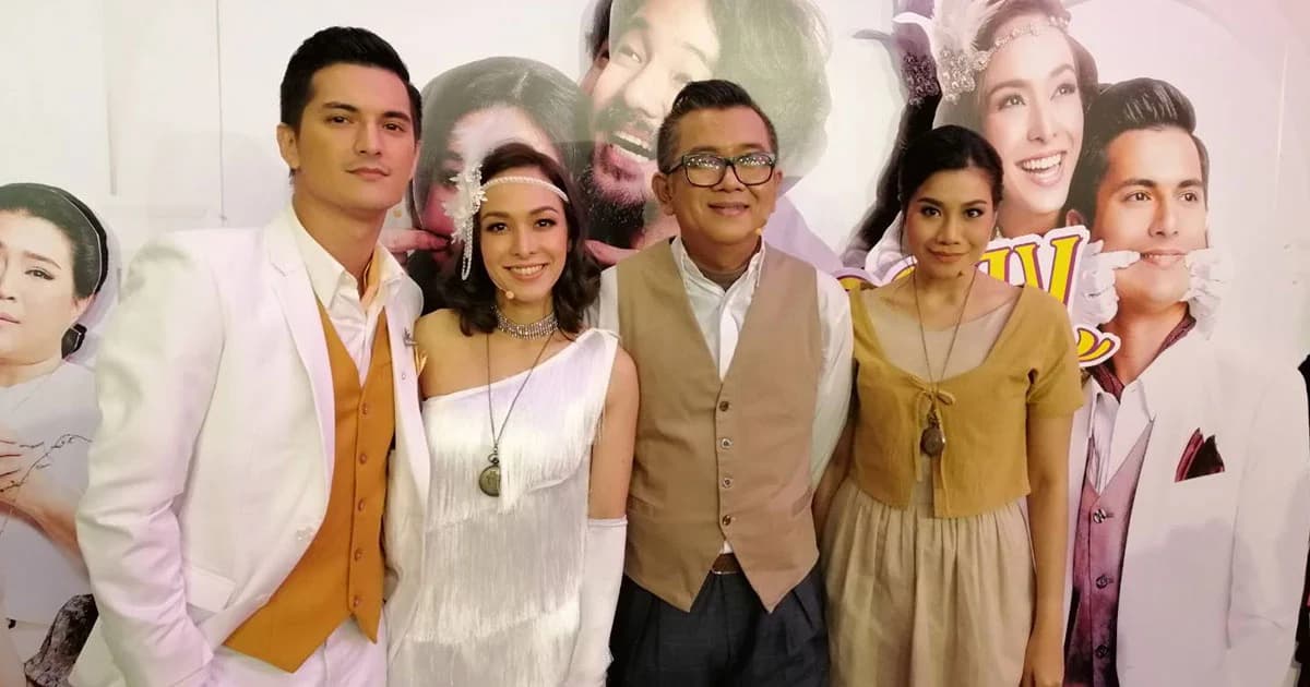 “ซาร่า-ชิน” นำทีมโชว์ร้อง-เต้น ประเดิม “ชายกลาง เดอะมิวสิคัล” หวานซึ้ง สนุก ฮา น้ำตาเล็ด !