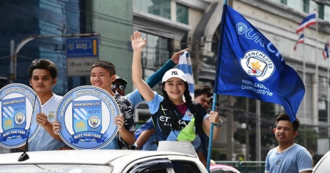 แฟนบอลแมนฯ ซิตี้ เมืองไทย แห่รถฉลองแชมป์คึกคัก