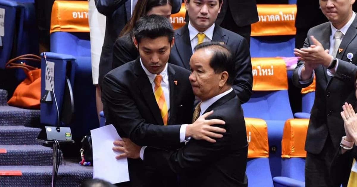 ไม่เสี่ยงเสนอ “ธนาธร” ชิงนายกฯ! วิปพรรค คาดยิ่งชนะเชียงใหม่ “งูเห่า” มาแน่