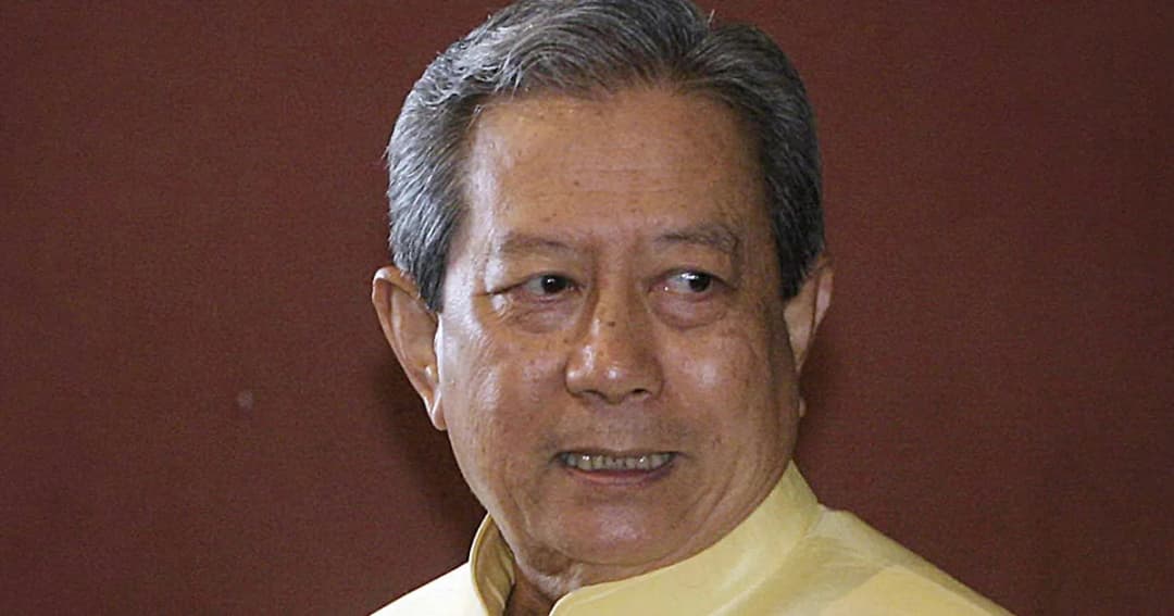 โปรดเกล้าฯ แต่งตั้ง พล.อ.สุรยุทธ์  รักษาการประธานองคมนตรี