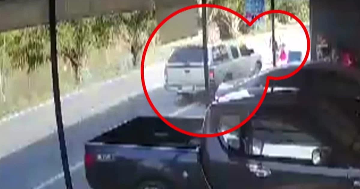 พ่อวอนลูกชายมอบตัว ขับรถชนลุง-หลานสาหัส