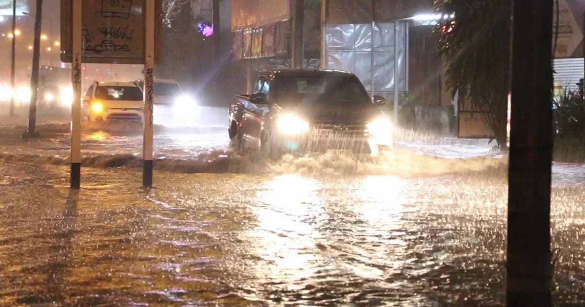 อุตุฯ เตือนฉบับที่ 14 ฝนตกหนัก 39 จังหวัด เสี่ยงน้ำท่วมฉับพลัน น้ำป่าไหลหลาก