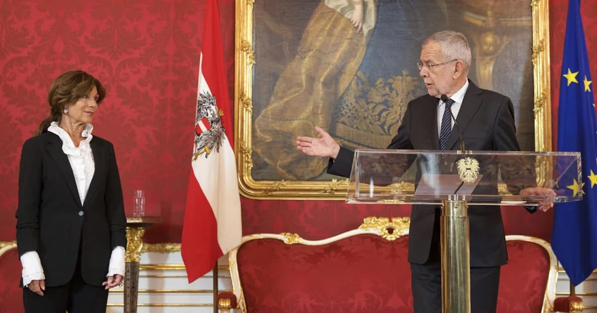 ประธานาธิบดีออสเตรียแต่งตั้งนายกฯ หญิงคนแรกของประเทศ