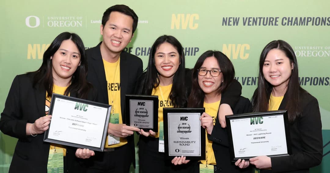 นศ.โครงการ MiM คณะพาณิชย์ฯ ธรรมศาสตร์ แข่งขันเสนอแผนธุรกิจ ได้ 4 รางวัล ที่สหรัฐฯ