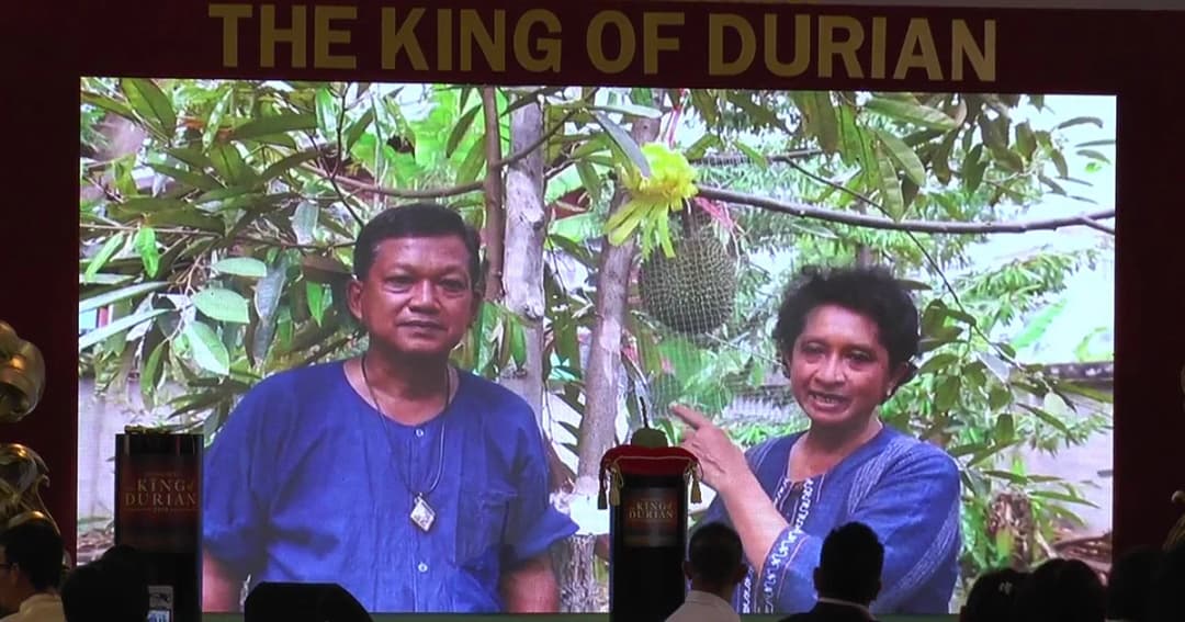ประมูล “ทุเรียนนนท์” แพงที่สุดในโลกลูกละ 1.5 ล้าน หารายได้จัดซื้อเครื่องมือแพทย์