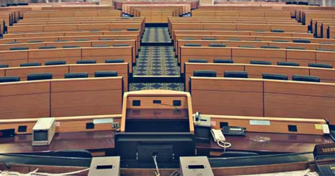 พรรคสามัญชน ชี้ การให้ ส.ว.เลือกนายกฯ จะกลายเป็นระเบิดเวลา เขย่าสังคมไทย