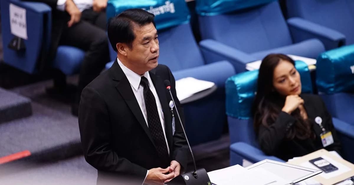 สุริยะชี้ “บิ๊กตู่” ทำให้ระบบคมนาคมขับเคลื่อน ต้องเป็นนายกฯ ต่อ