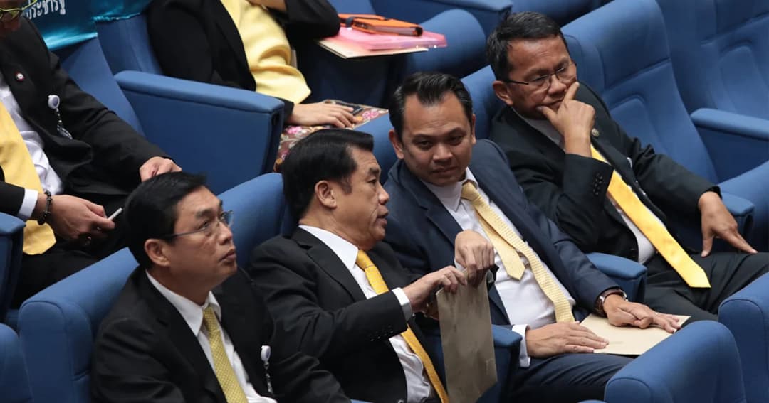 พลังประชารัฐอาจพึ่ง “บิ๊กตู่” เกลี่ยรัฐมนตรี-ทวงคืนกระทรวงเกษตร จาก ปชป.