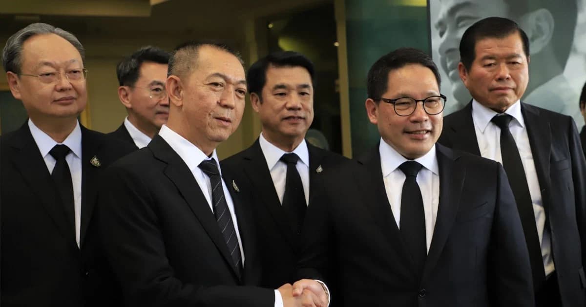 “เทพไท” ชี้ถ้า พปชร.ยึด “พาณิชย์-เกษตร” คืน ปชป.จะทบทวนร่วมรัฐบาล